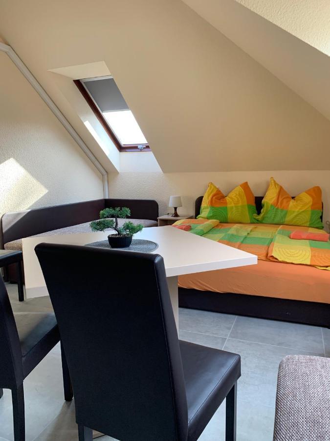 Balaton Kinizsi Apartman Siofok Exterior photo
